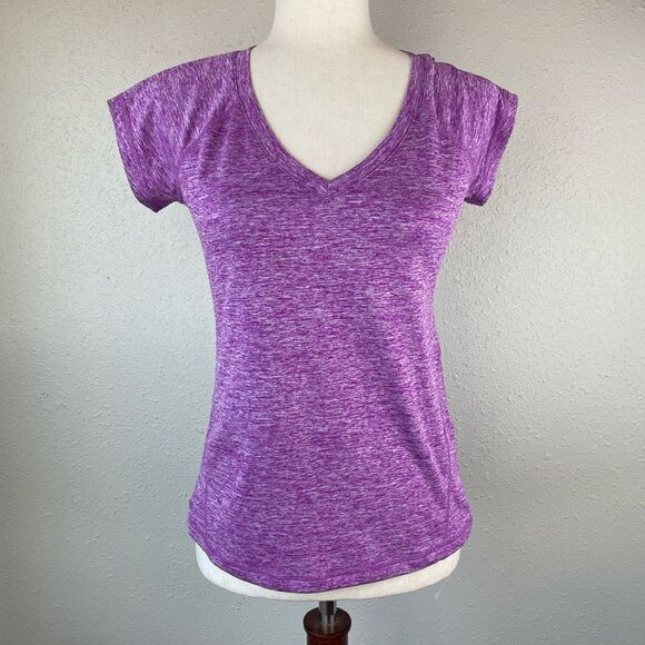 NWOT V-Neck Athletic T-Shirt Size XS - Picture 1 of 6